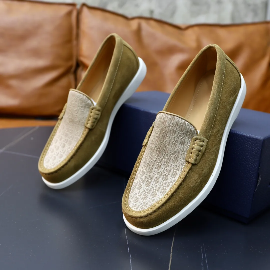 Ex-factory price: 540🙅‍♂️🙅‍♂️🙅‍♂️ Brand: Dior DIOR Standard code: Men's code 38/44 (45 can be customized) Grade: Same as the official website Material: Original cowhide stitching, cowhide lining, original TPU wear-resistant soft outsole Style categories: Leisure and sports version, footwear for driving, young fashion, European and American trends, British style Color: actual picture color